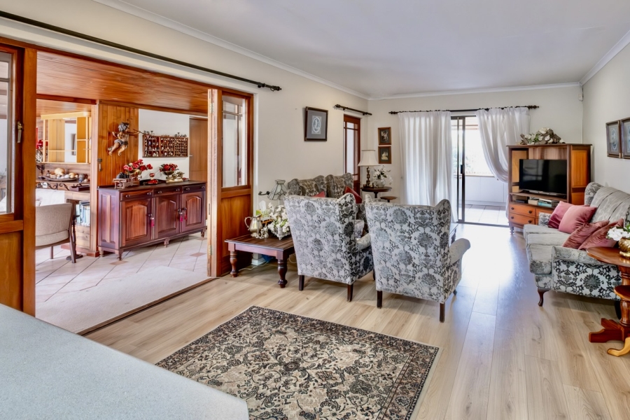 2 Bedroom Property for Sale in King George Park Western Cape